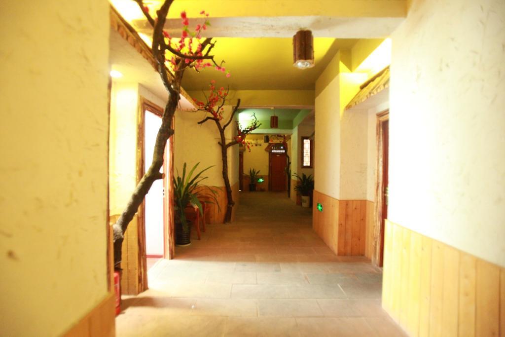 Zhengfu Caotang Decent Inn Чэнду Экстерьер фото
