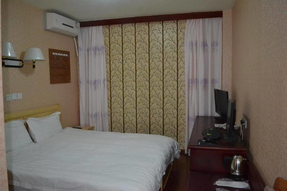 Zhengfu Caotang Decent Inn Чэнду Экстерьер фото